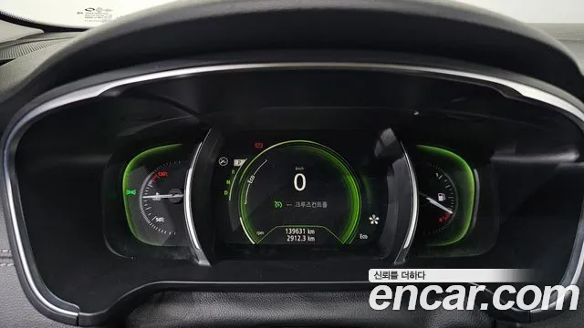 Renault-KoreaSamsung Megane 2016 thumb 8