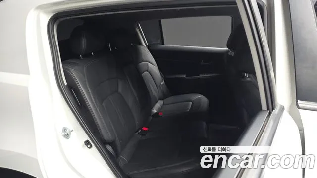 Kia Sportage 2013 thumb 12