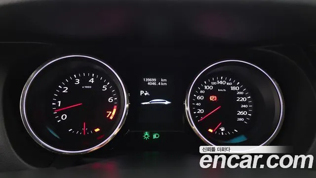 Renault-KoreaSamsung Latitude 2011 thumb 8