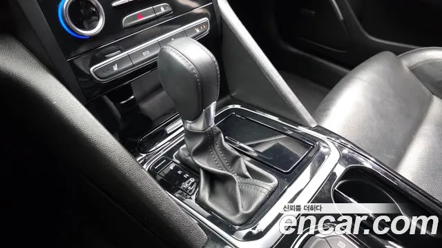 Renault-KoreaSamsung Megane 2017 thumb 9