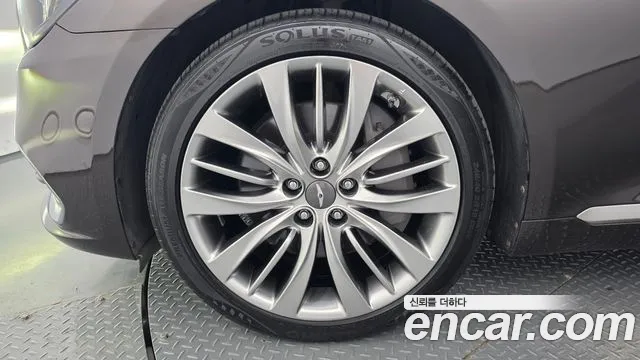 Genesis G80 2017 thumb 5
