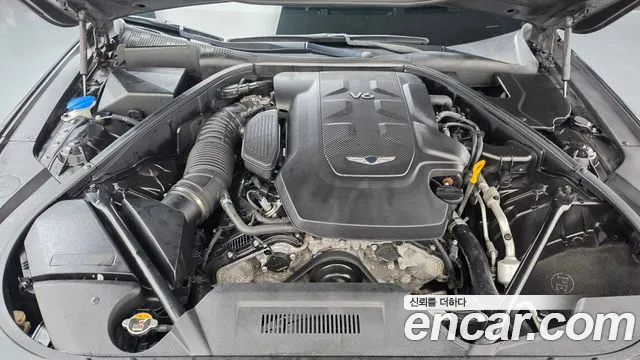Genesis G80 2017 thumb 6