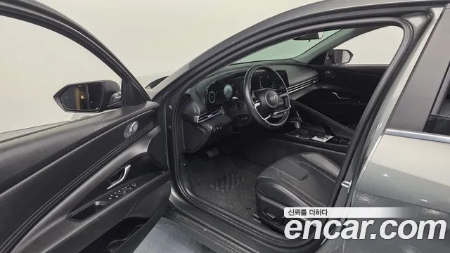 Hyundai Avante 2022 thumb 10