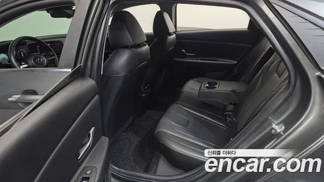 Hyundai Avante 2022 thumb 11