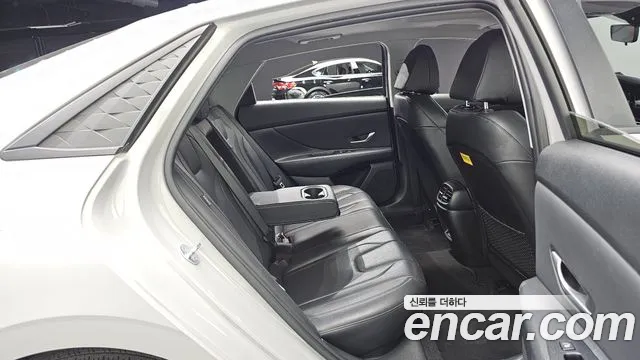 Hyundai Avante 2024 thumb 10