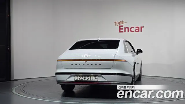 Hyundai Grandeur 2023 thumb 4