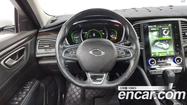 Renault-KoreaSamsung Megane 2016 thumb 12