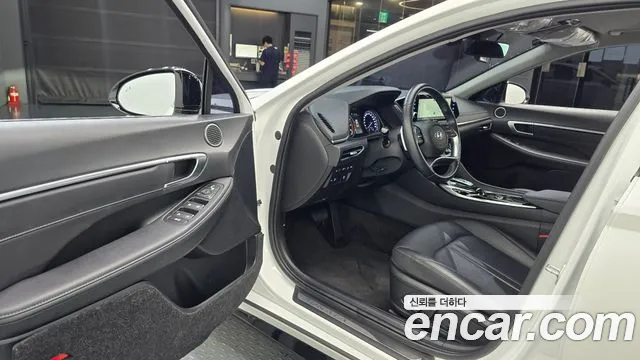 Hyundai Sonata 2021 thumb 10