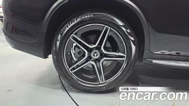 Mercedes-Benz GLC 2022 thumb 5