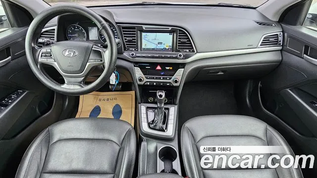 Hyundai Avante 2016 thumb 7