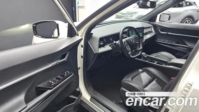 KG_Mobility_Ssangyong Torres 2022 thumb 10