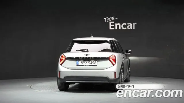 MINI Hatch 2025 thumb 4