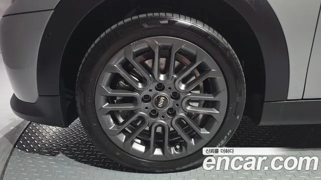 MINI Hatch 2025 thumb 5