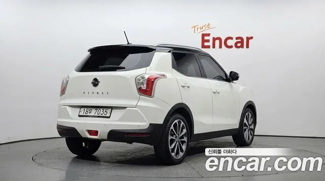 KG_Mobility_Ssangyong TIBOLI 2017 thumb 2