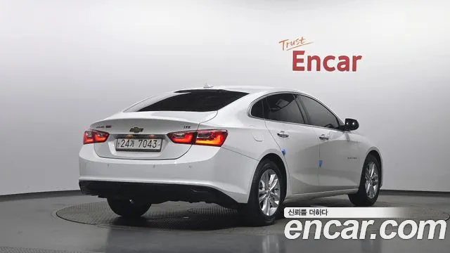 ChevroletGMDaewoo Malibu 2017 thumb 2