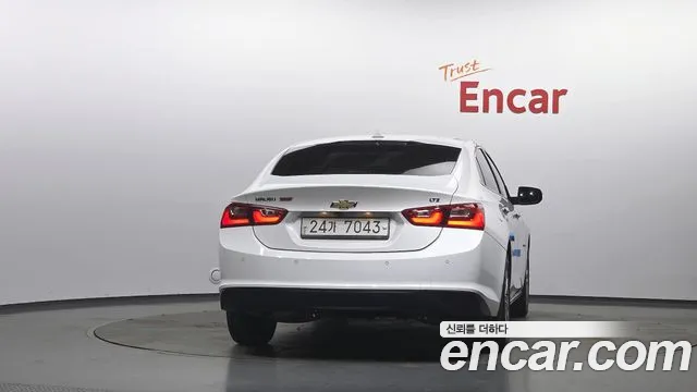 ChevroletGMDaewoo Malibu 2017 thumb 4