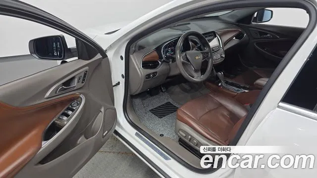 ChevroletGMDaewoo Malibu 2017 thumb 10
