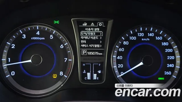 Hyundai Grandeur 2016 thumb 8