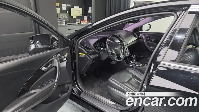 Hyundai Grandeur 2016 thumb 10