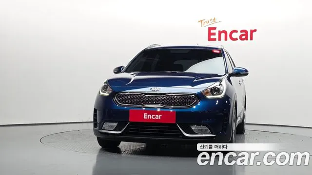 Kia Niro 2018 thumb 3