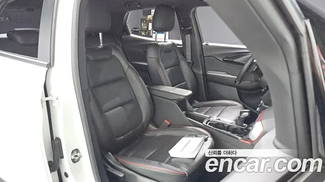 ChevroletGMDaewoo TrailBlazer 2022 thumb 10