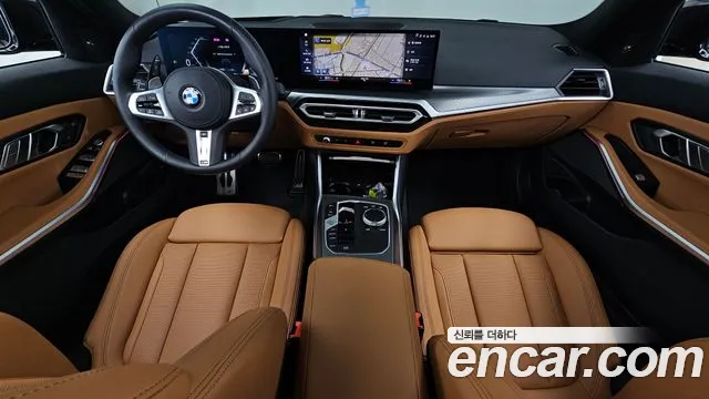 BMW 3-Series 2023 thumb 7