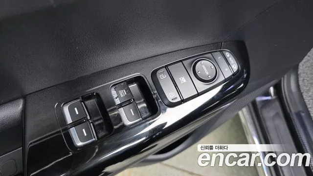 Kia Sportage 2017 thumb 12