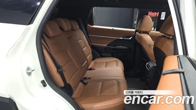 KG_Mobility_Ssangyong Torres 2022 thumb 11