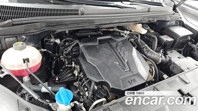 Kia Carnival 2021 thumb 6