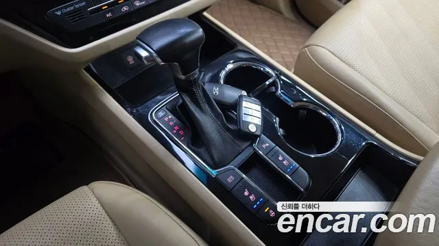 Kia Carnival 2018 thumb 9