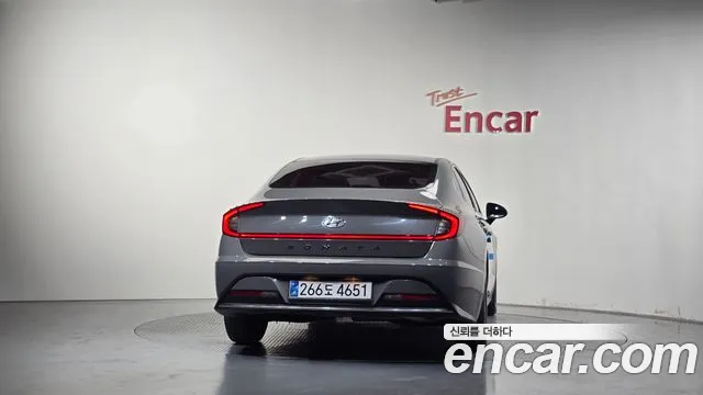 Hyundai Sonata 2021 thumb 4