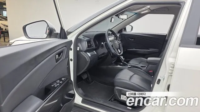 KG_Mobility_Ssangyong TIBOLI 2020 thumb 10