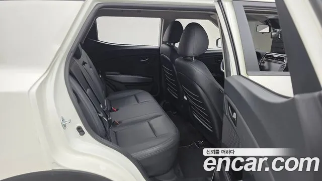 KG_Mobility_Ssangyong TIBOLI 2020 thumb 12