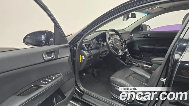 Kia K5 2016 thumb 10