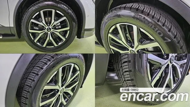 Renault-KoreaSamsung Koleos 2020 thumb 6