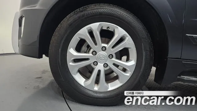 KG_Mobility_Ssangyong KORANDO 2016 thumb 4