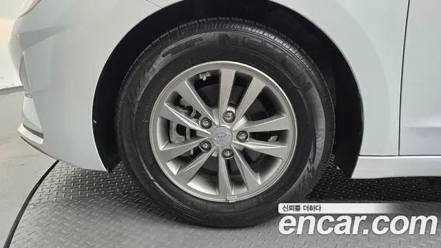 Hyundai Avante 2019 thumb 5