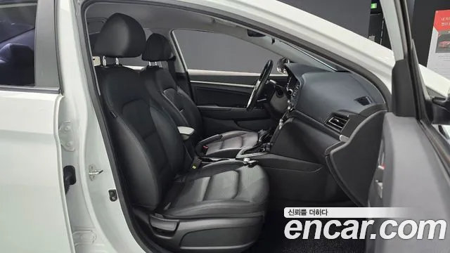 Hyundai Avante 2019 thumb 11