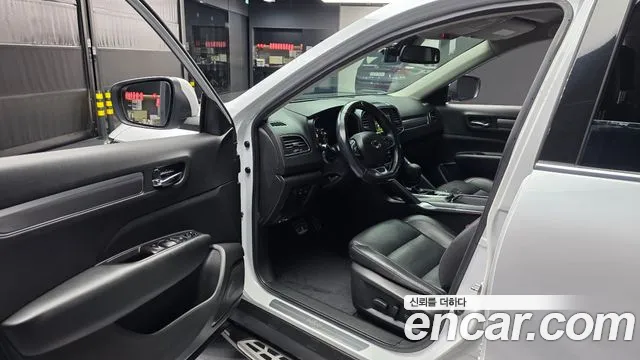 Renault-KoreaSamsung Koleos 2018 thumb 9