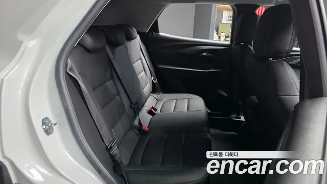 ChevroletGMDaewoo TrailBlazer 2021 thumb 11