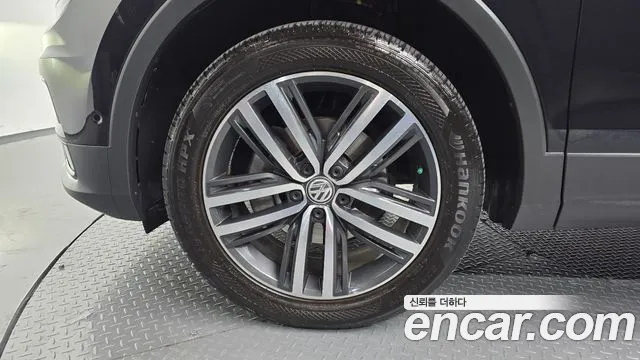 Volkswagen Tiguan 2020 thumb 5