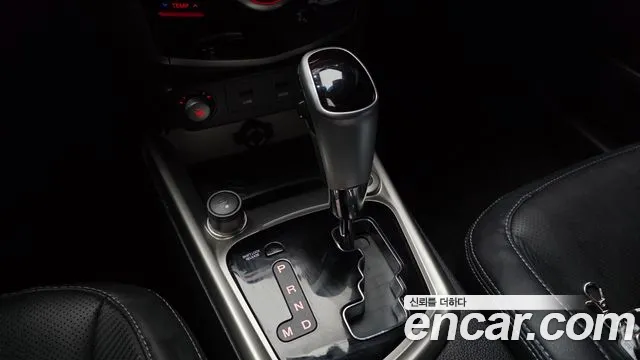 KG_Mobility_Ssangyong TIBOLI 2016 thumb 9