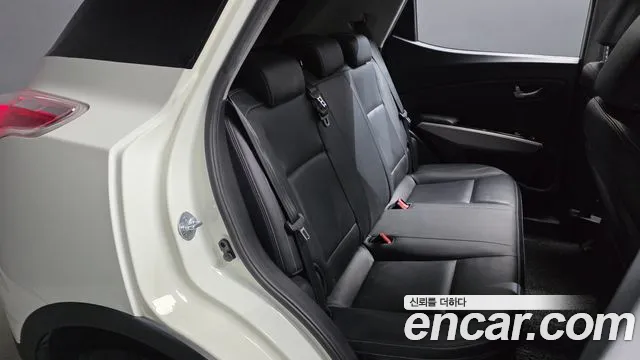 KG_Mobility_Ssangyong TIBOLI 2016 thumb 11