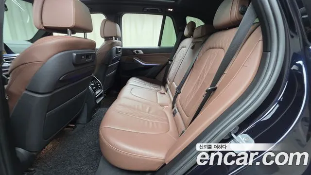 BMW X5 2019 thumb 11
