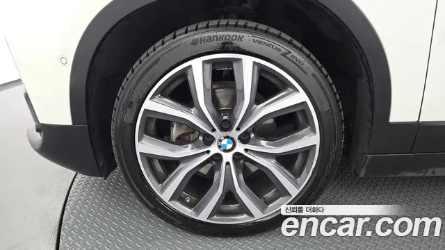 BMW X2 (F39) 2020 thumb 5