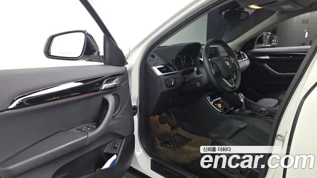 BMW X2 (F39) 2020 thumb 10