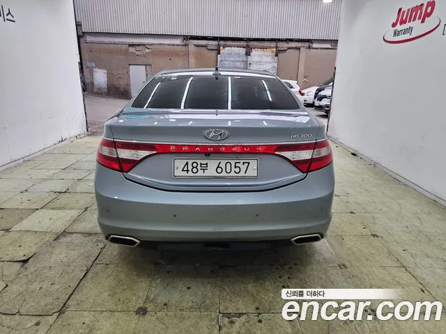 Hyundai Grandeur 2015 thumb 4
