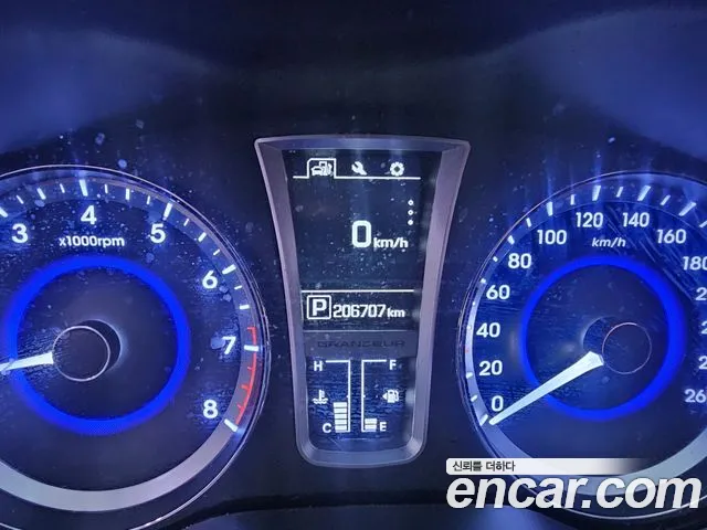 Hyundai Grandeur 2015 thumb 8