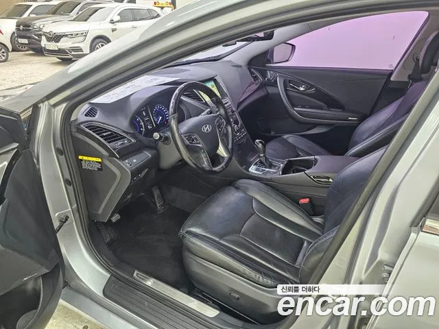 Hyundai Grandeur 2015 thumb 10