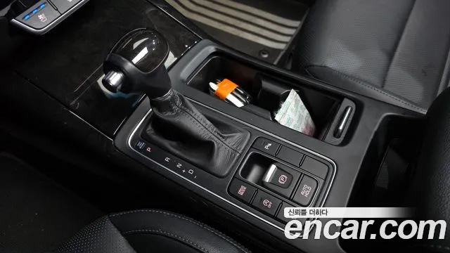 Kia Sorento 2015 thumb 9